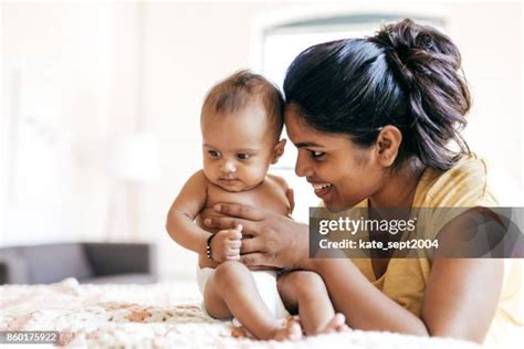 315,200+ Asian Mom Stock Photos, Pictures & Royalty